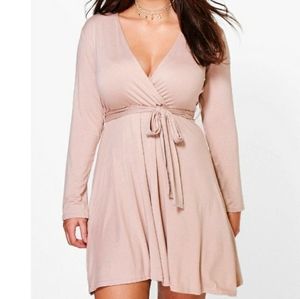 NWT beige skater dress size 18